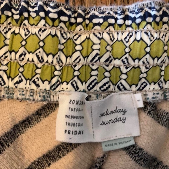 Anthropologie shorts - Picture 4 of 4